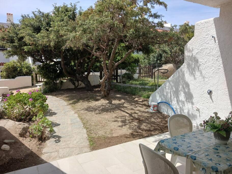 Appartamento A Baia Santa Reparata Экстерьер фото