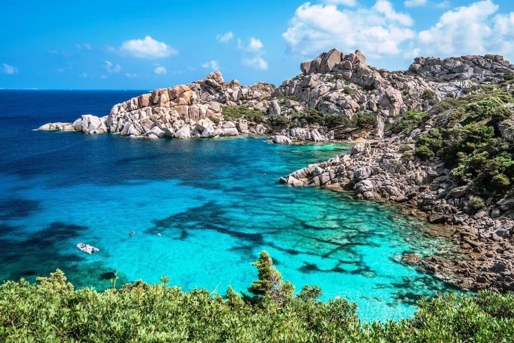 Appartamento A Baia Santa Reparata Экстерьер фото